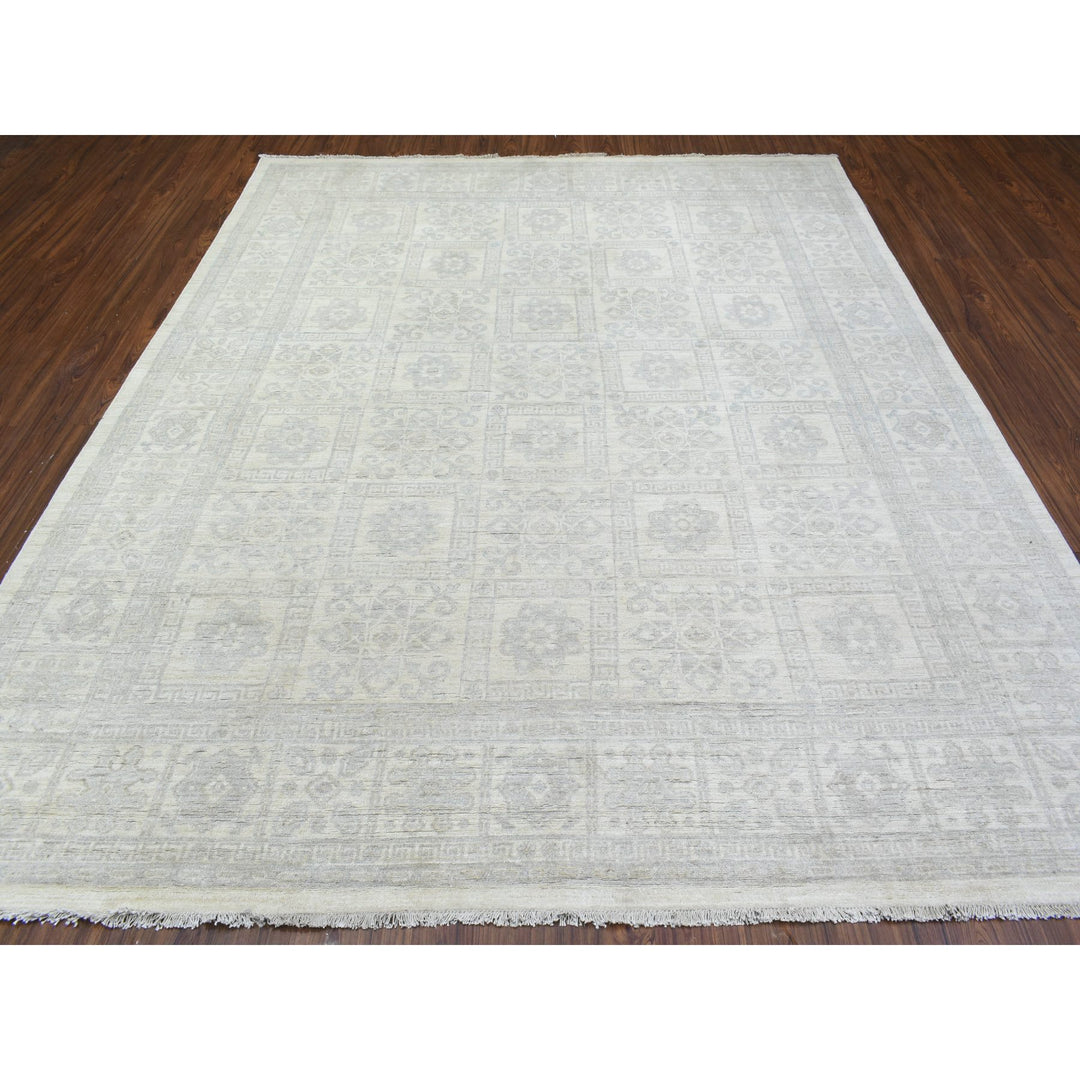 8'2" x 9'10" New Hand Knotted Ivory Wool Rectangle Oriental Rug - MOA10272579