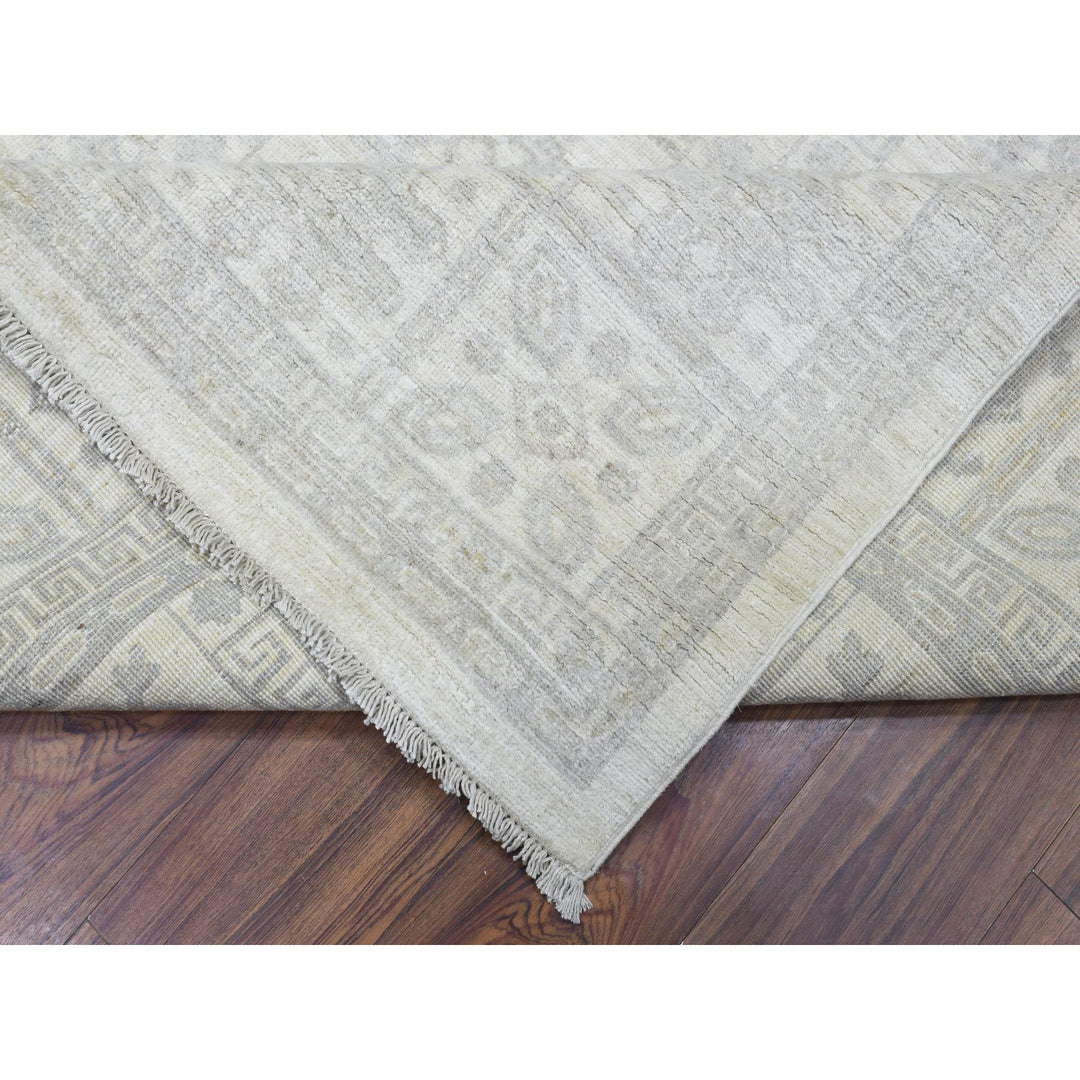 8'2" x 9'10" New Hand Knotted Ivory Wool Rectangle Oriental Rug - MOA10272579