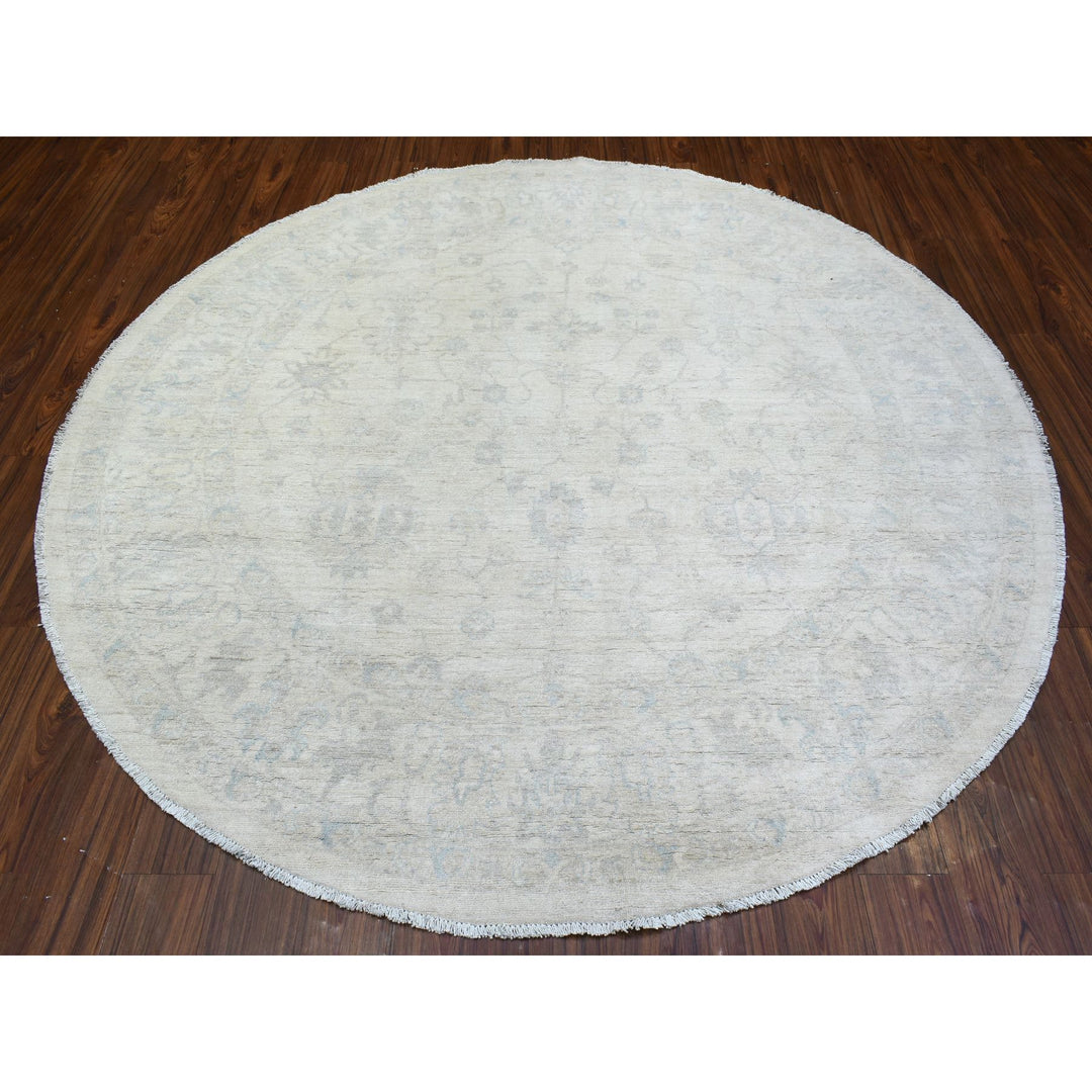 7'10" x 7'8" New Hand Knotted Ivory Wool Round Oriental Rug - MOA10272881