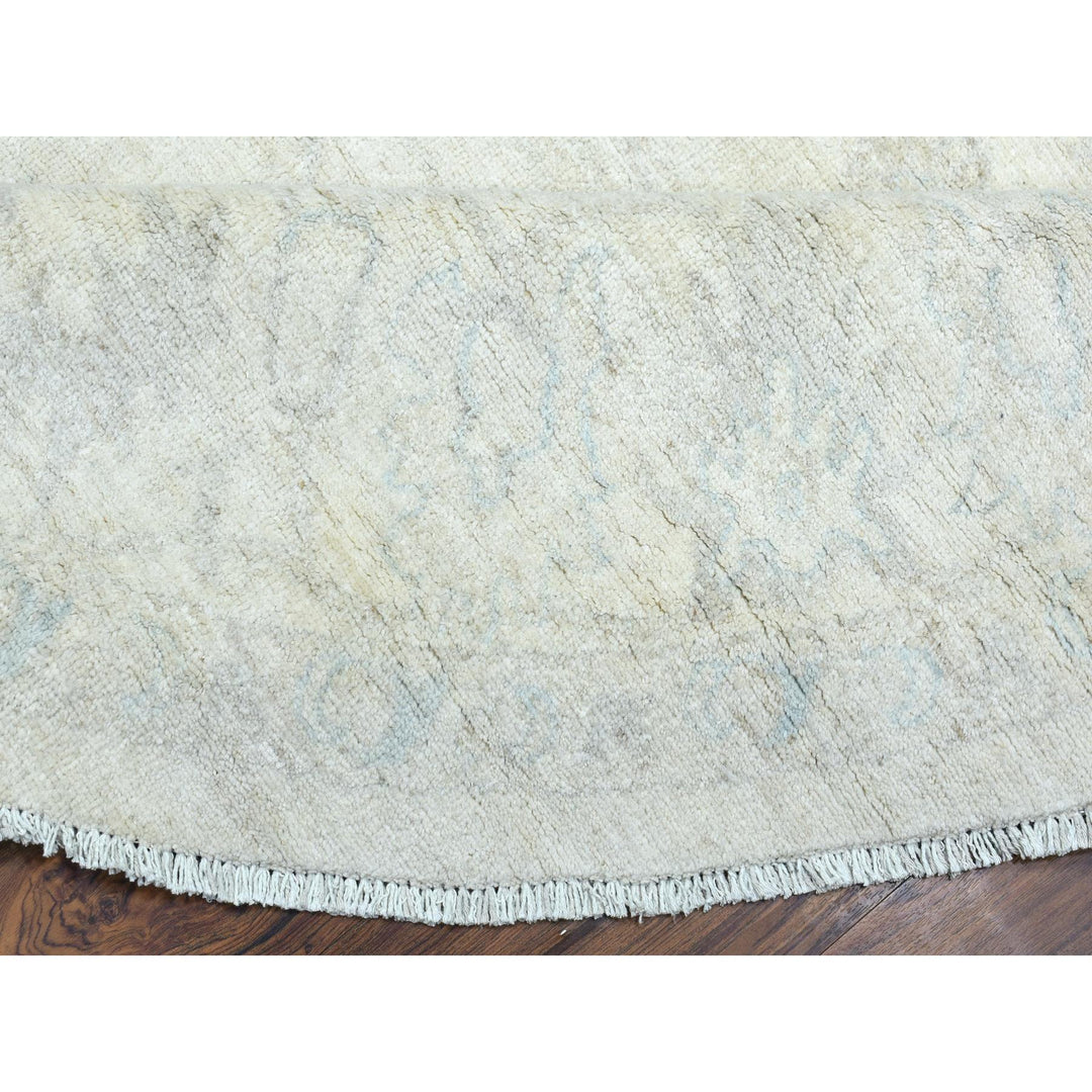 7'10" x 7'8" New Hand Knotted Ivory Wool Round Oriental Rug - MOA10272881