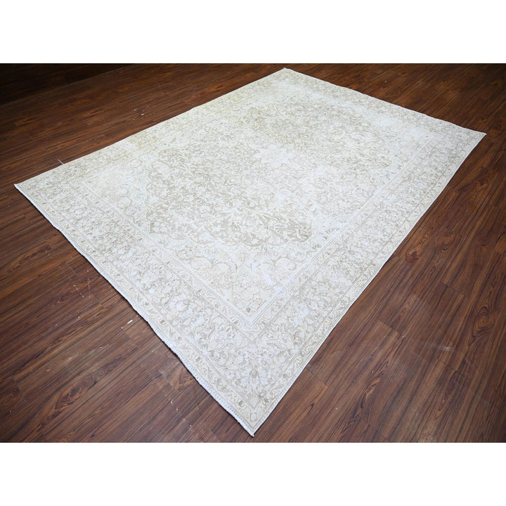 7'8" x 10'6" Vintage Hand Knotted Grey Wool Rectangle Oriental Rug - MOA10274477