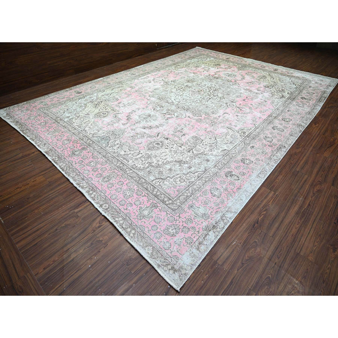 11'3" x 15'9" Vintage Hand Knotted Pink Wool Rectangle Oriental Rug - MOA10274481