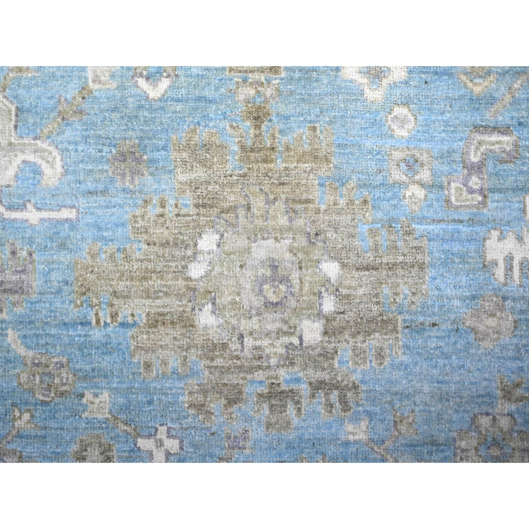 7'10" x 8'0" New Hand Knotted Blue Wool Round Oriental Rug - MOA10274681