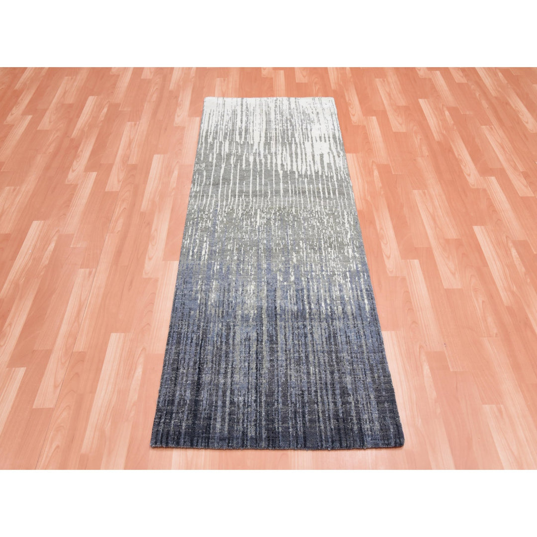 2'6" x 6'4" New Hand Knotted Grey Wool Runner Oriental Rug - MOA10275307