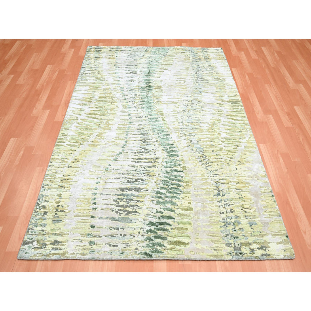 5'1" x 7'3" New Hand Knotted Green Silk Rectangle Oriental Rug - MOA10275477