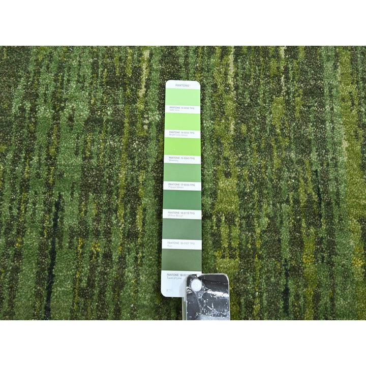9'0" x 12'2" New Hand Knotted Green Wool Rectangle Oriental Rug - MOA10275549