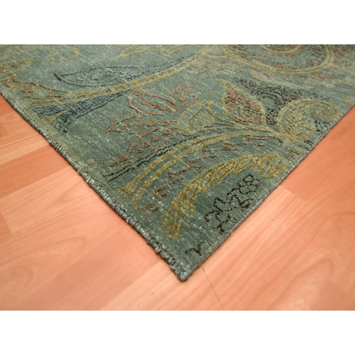 8'11" x 11'8" New Hand Knotted Green Wool & Silk Rectangle Oriental Rug - MOA10275569