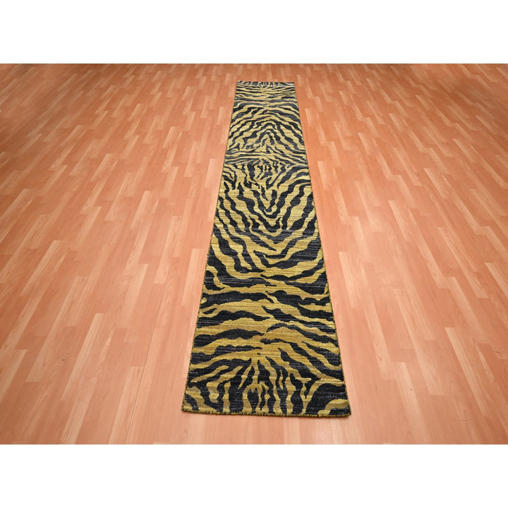 2'6" x 12'0" New Hand Knotted Black Wool Runner Oriental Rug - MOA10275574