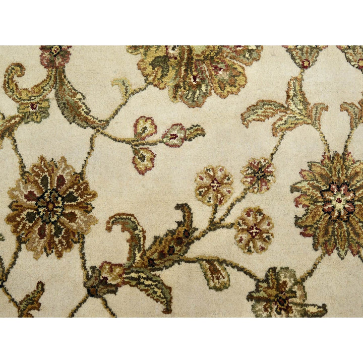 7'8" x 10'0" New Hand Knotted Ivory Wool & Silk Rectangle Oriental Rug - MOA10275589