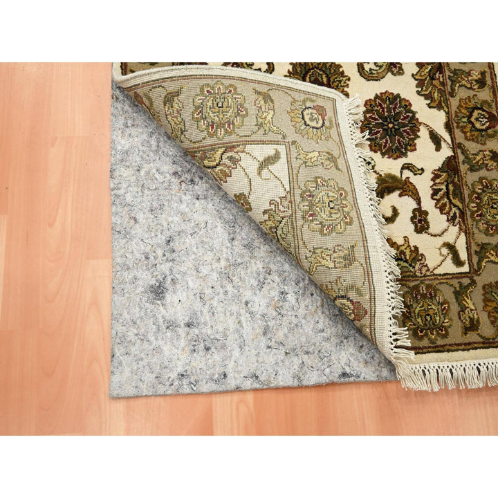 2'6" x 8'0" New Hand Knotted Ivory Wool & Silk Runner Oriental Rug - MOA10275612