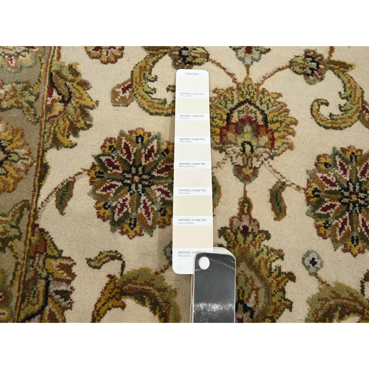 2'6" x 8'0" New Hand Knotted Ivory Wool & Silk Runner Oriental Rug - MOA10275612