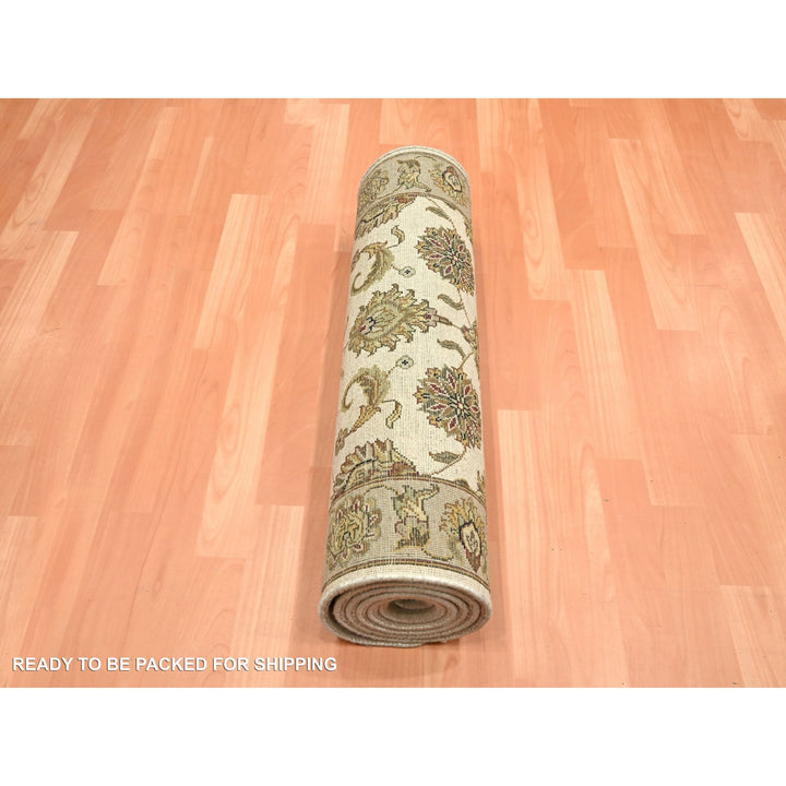 2'6" x 8'0" New Hand Knotted Ivory Wool & Silk Runner Oriental Rug - MOA10275612