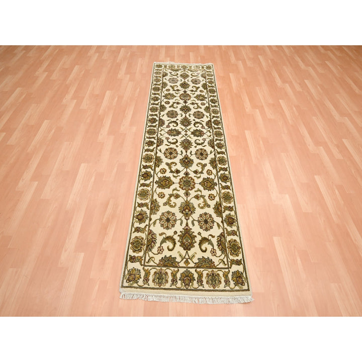 2'7" x 8'3" New Hand Knotted Ivory Wool & Silk Runner Oriental Rug - MOA10275620