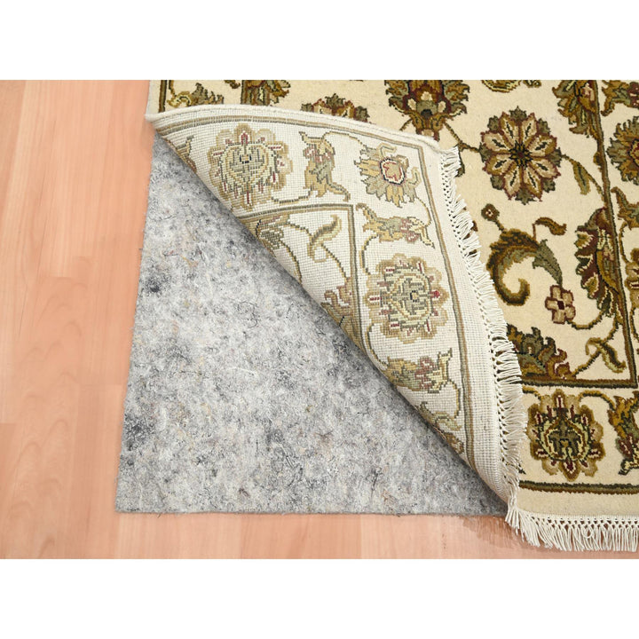 2'7" x 8'3" New Hand Knotted Ivory Wool & Silk Runner Oriental Rug - MOA10275620