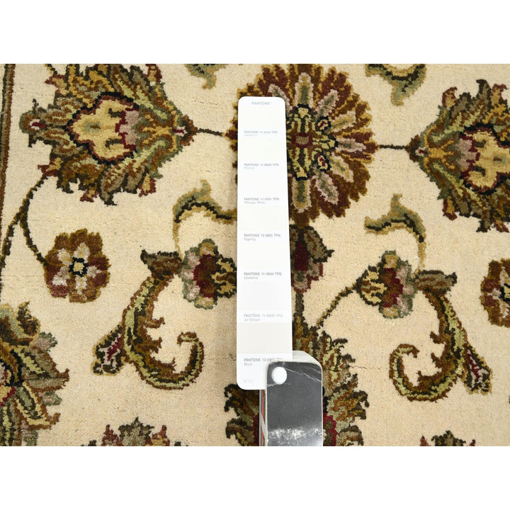 2'7" x 8'3" New Hand Knotted Ivory Wool & Silk Runner Oriental Rug - MOA10275620