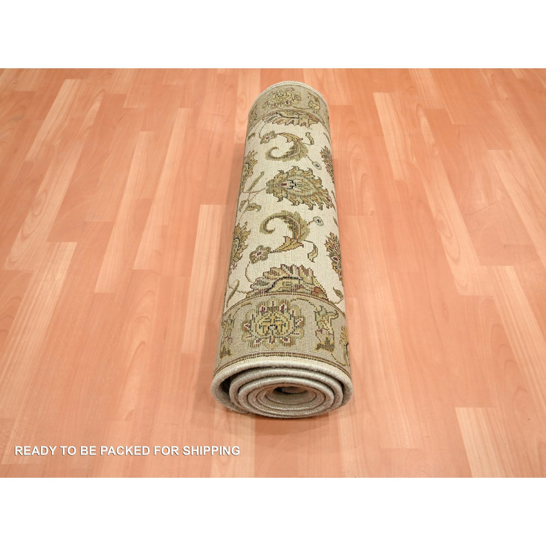 2'6" x 8'0" New Hand Knotted Ivory Wool & Silk Runner Oriental Rug - MOA10275621