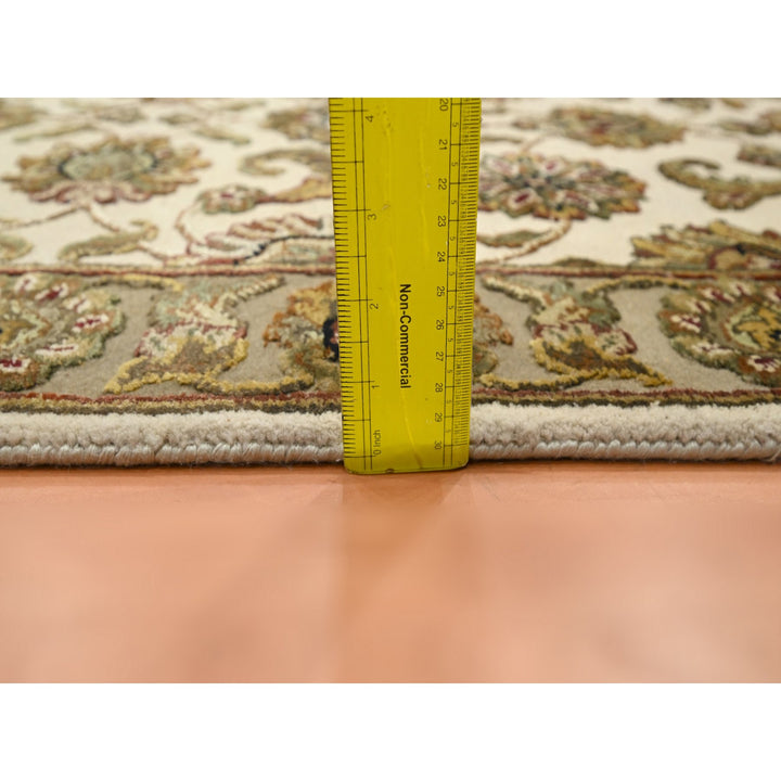 2'6" x 8'0" New Hand Knotted Ivory Wool & Silk Runner Oriental Rug - MOA10275621