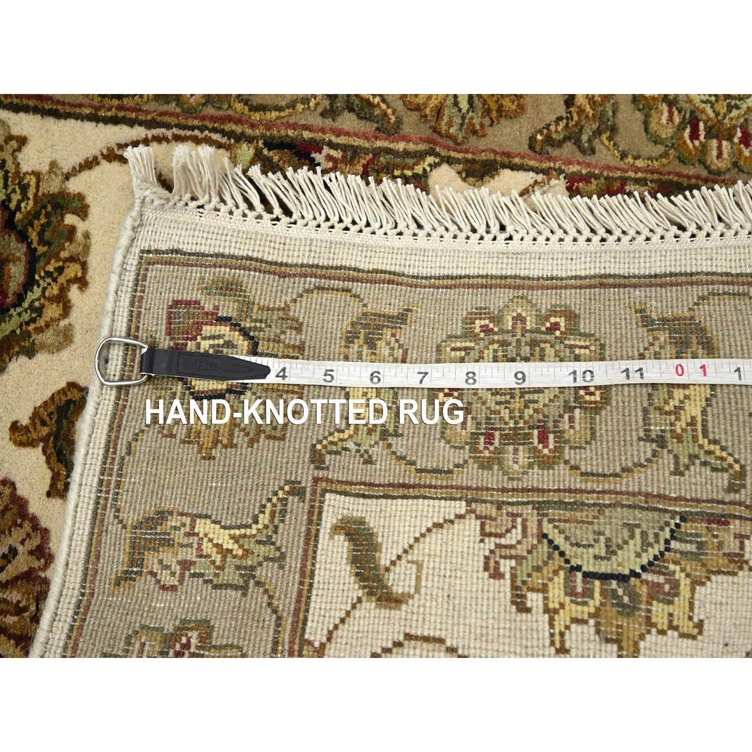 2'6" x 8'0" New Hand Knotted Ivory Wool & Silk Runner Oriental Rug - MOA10275621