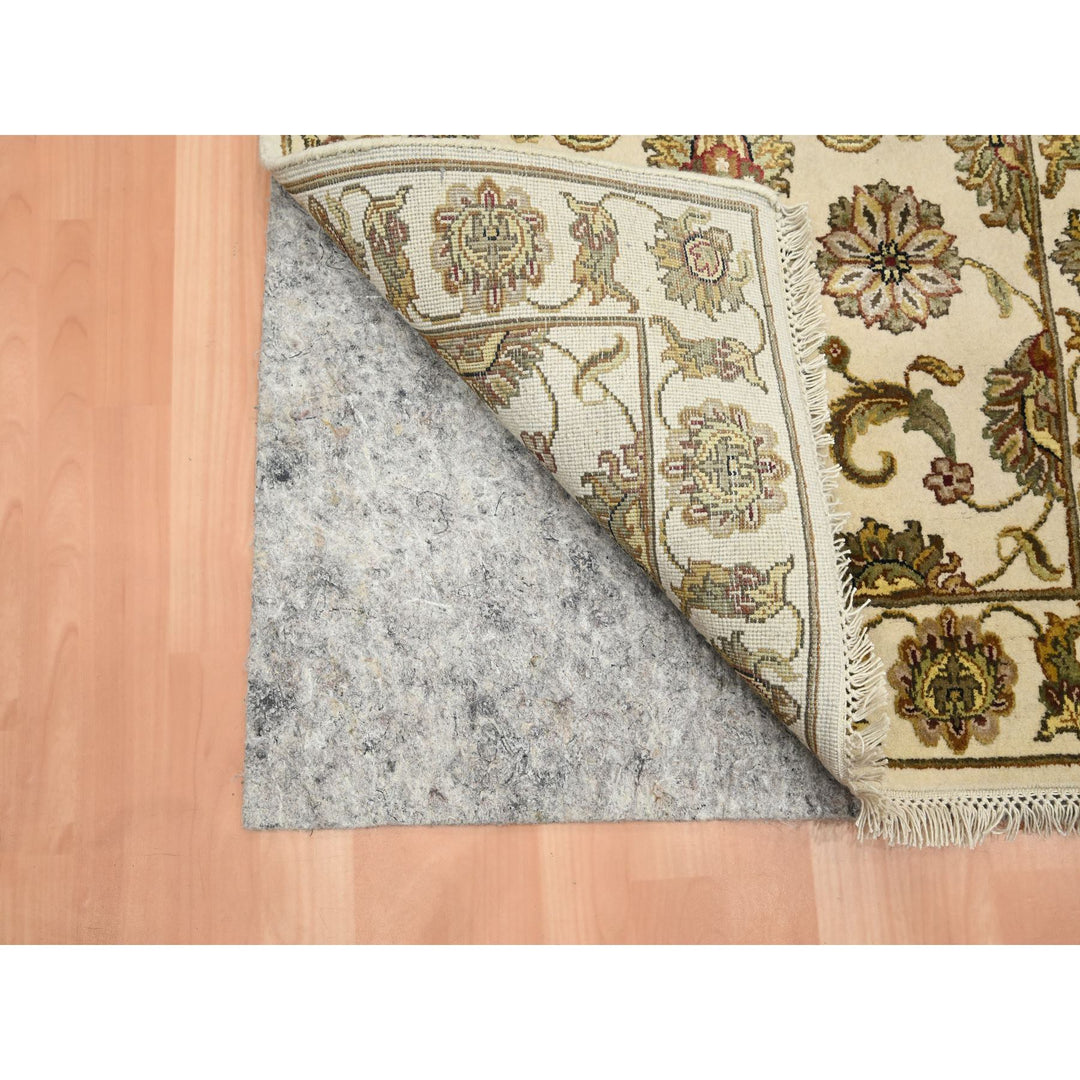 2'7" x 8'3" New Hand Knotted Ivory Wool & Silk Runner Oriental Rug - MOA10275623