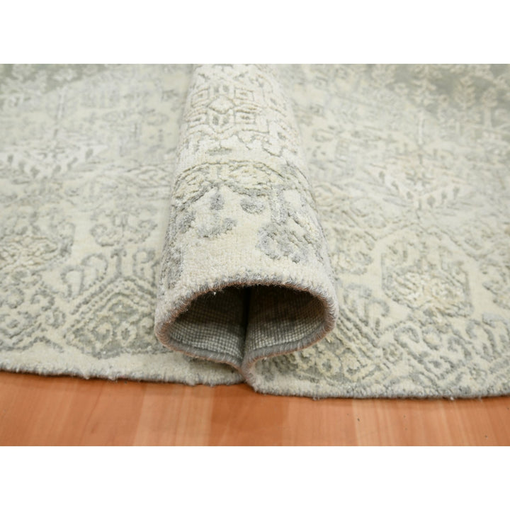 11'10" x 11'11" New Hand Knotted Ivory Wool & Silk Round Oriental Rug - MOA10275677