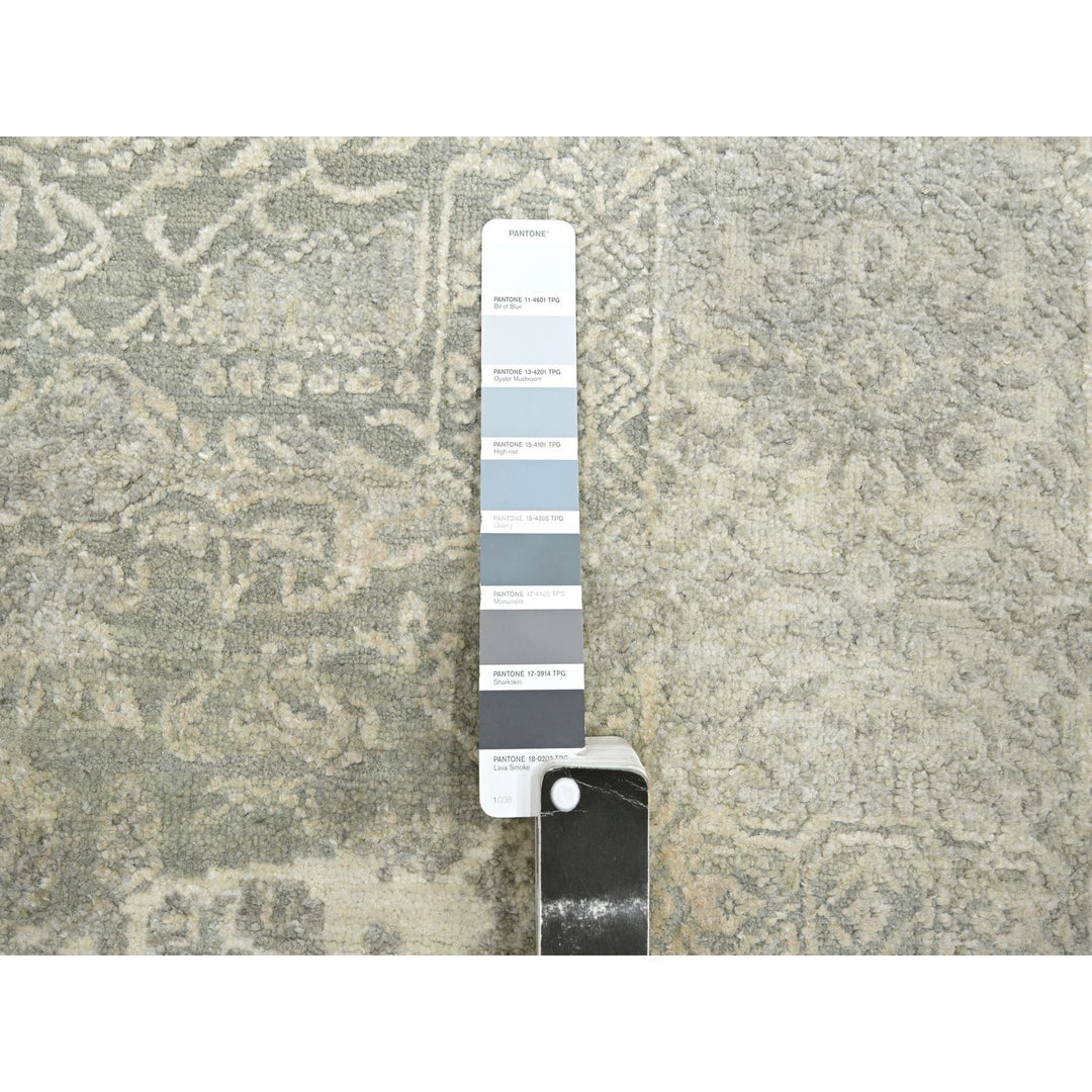 11'10" x 11'11" New Hand Knotted Ivory Wool & Silk Round Oriental Rug - MOA10275677
