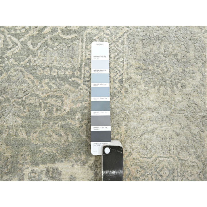 11'10" x 11'11" New Hand Knotted Ivory Wool & Silk Round Oriental Rug - MOA10275677