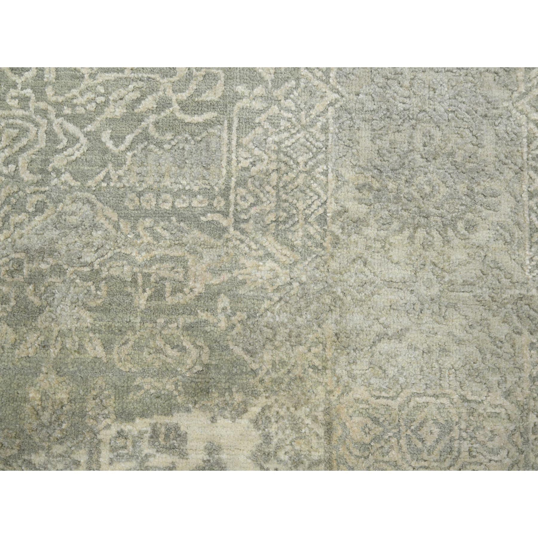 11'10" x 11'11" New Hand Knotted Ivory Wool & Silk Round Oriental Rug - MOA10275677