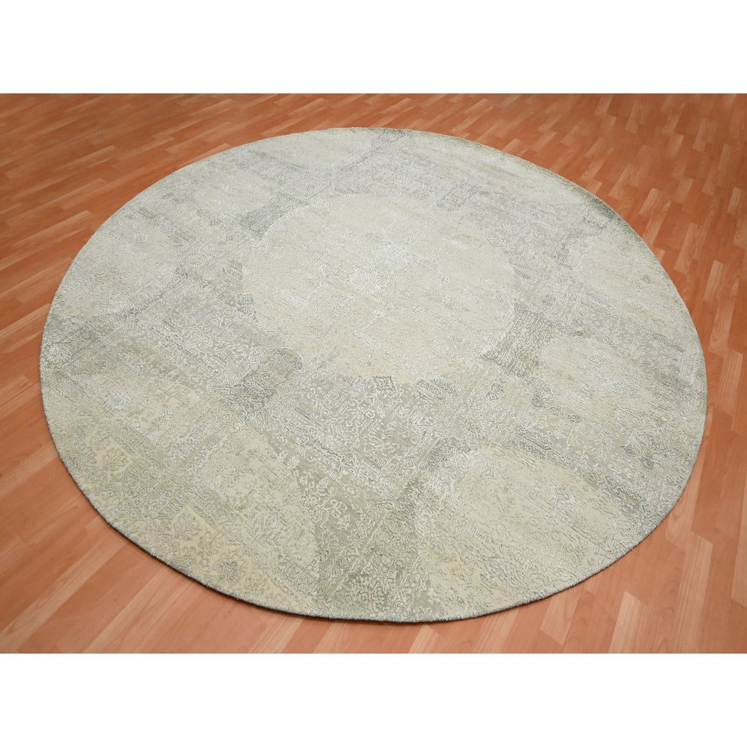 9'9" x 10'1" New Hand Knotted Ivory Wool & Silk Round Oriental Rug - MOA10275681