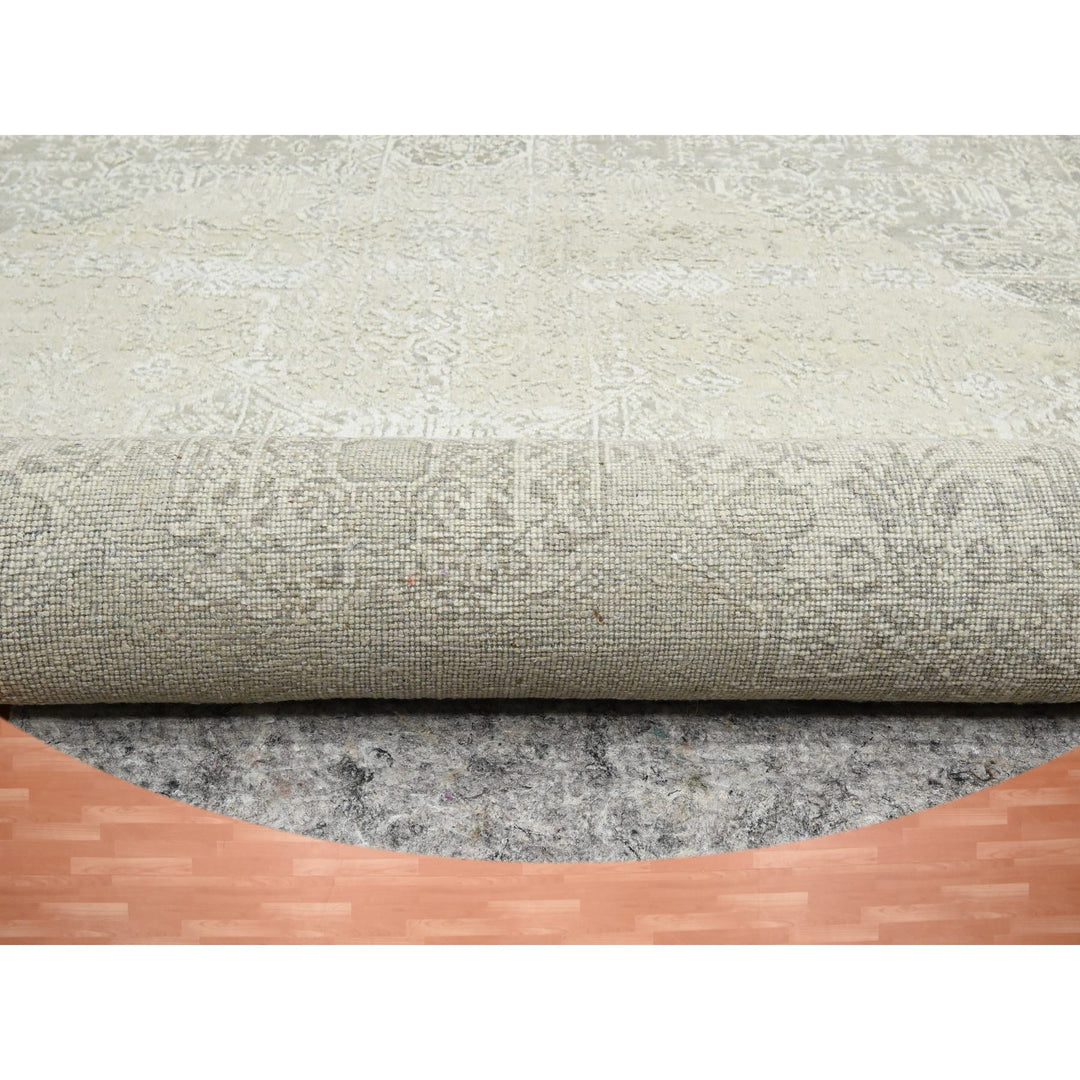 9'9" x 10'1" New Hand Knotted Ivory Wool & Silk Round Oriental Rug - MOA10275681