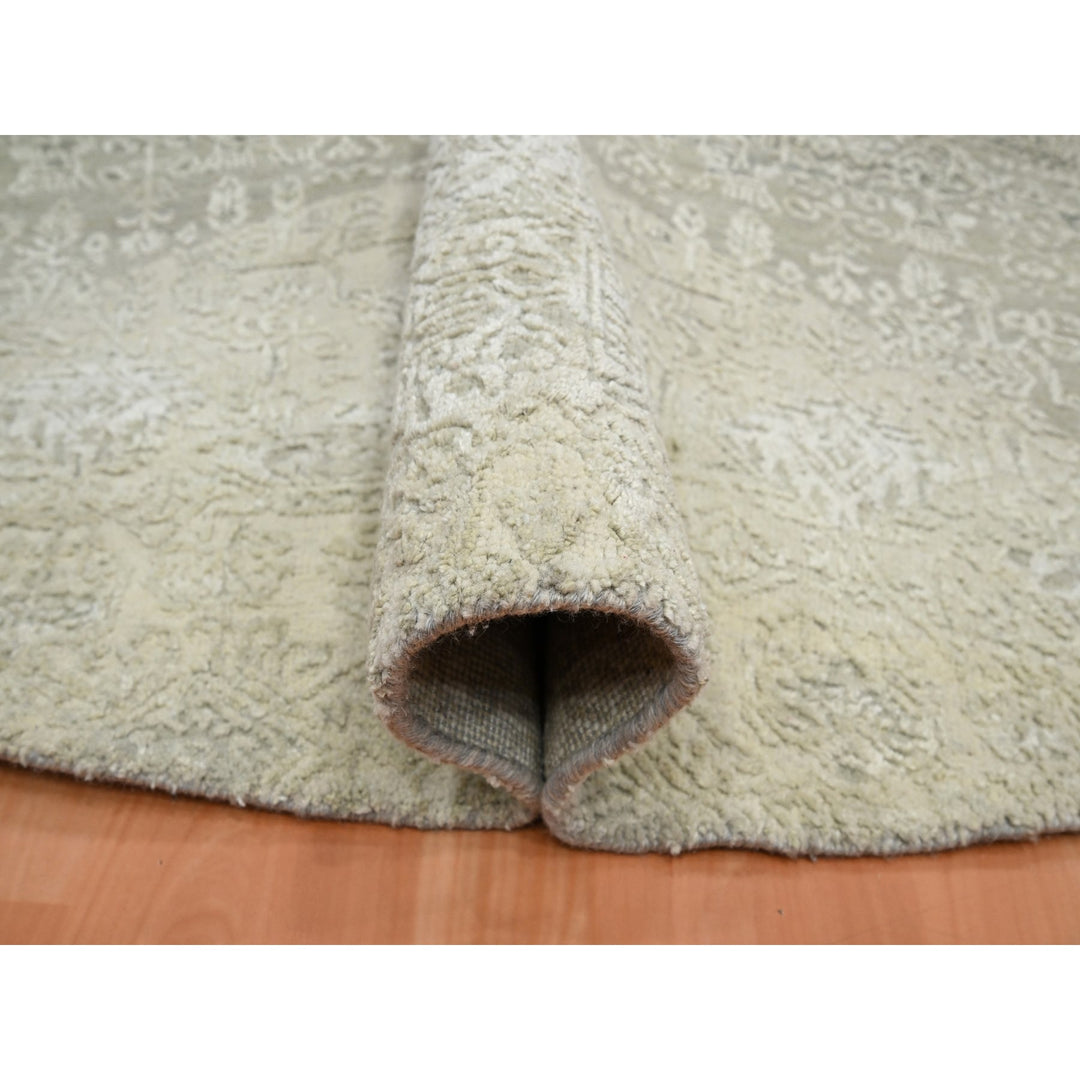 9'9" x 10'1" New Hand Knotted Ivory Wool & Silk Round Oriental Rug - MOA10275681