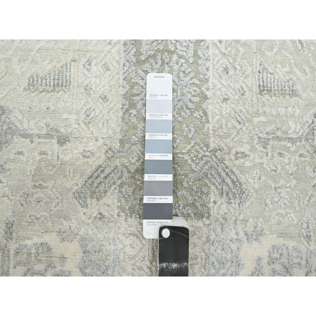 8'10" x 12'0" New Hand Knotted Ivory Wool & Silk Rectangle Oriental Rug - MOA10275682