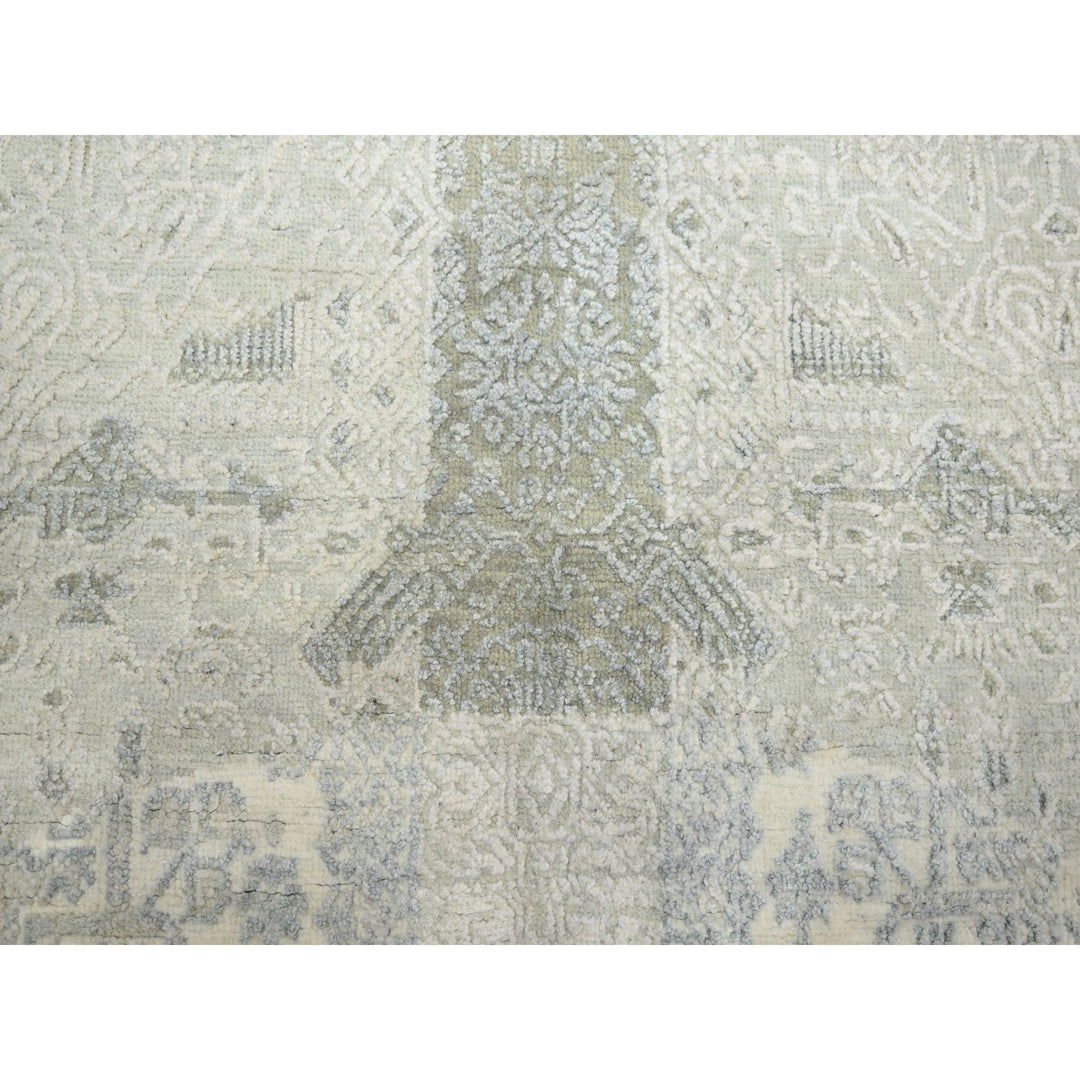 8'10" x 12'0" New Hand Knotted Ivory Wool & Silk Rectangle Oriental Rug - MOA10275682