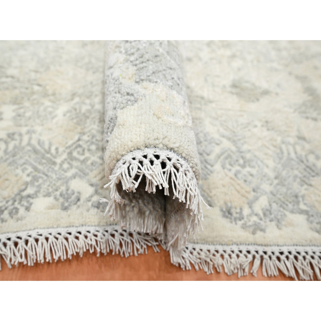 8'1" x 10'1" New Hand Knotted Ivory Wool & Silk Rectangle Oriental Rug - MOA10275683
