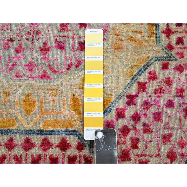 7'11" x 10'2" New Hand Knotted Yellow Wool & Sari Silk Rectangle Oriental Rug - MOA10275729
