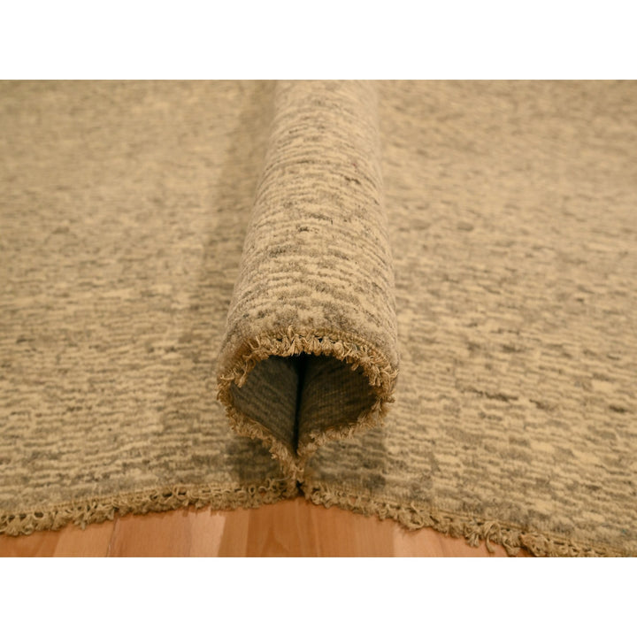 7'9" x 9'7" New Hand Knotted Beige Wool Rectangle Oriental Rug - MOA10276183
