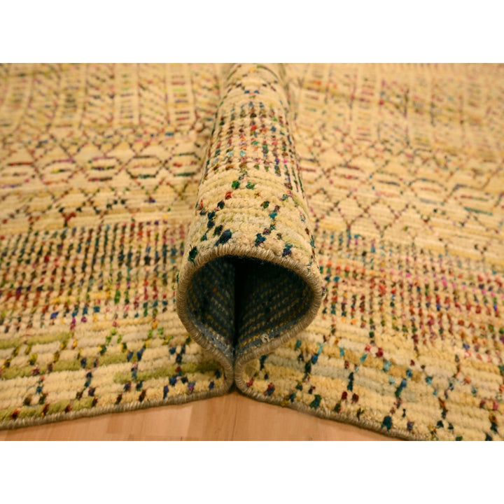 7'9" x 9'10" New Hand Knotted Brown Wool & Sari Silk Rectangle Oriental Rug - MOA10276189