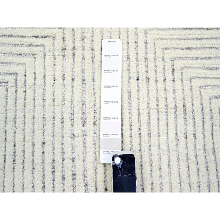8'11" x 12'1" New Hand Knotted Ivory Wool Rectangle Oriental Rug - MOA10276213