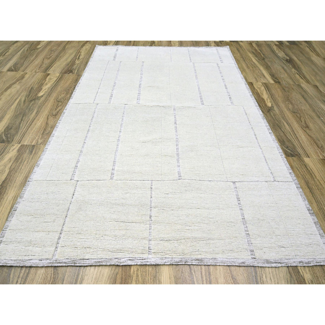8'0" x 9'9" New Hand Knotted Ivory Wool Rectangle Oriental Rug - MOA10276214