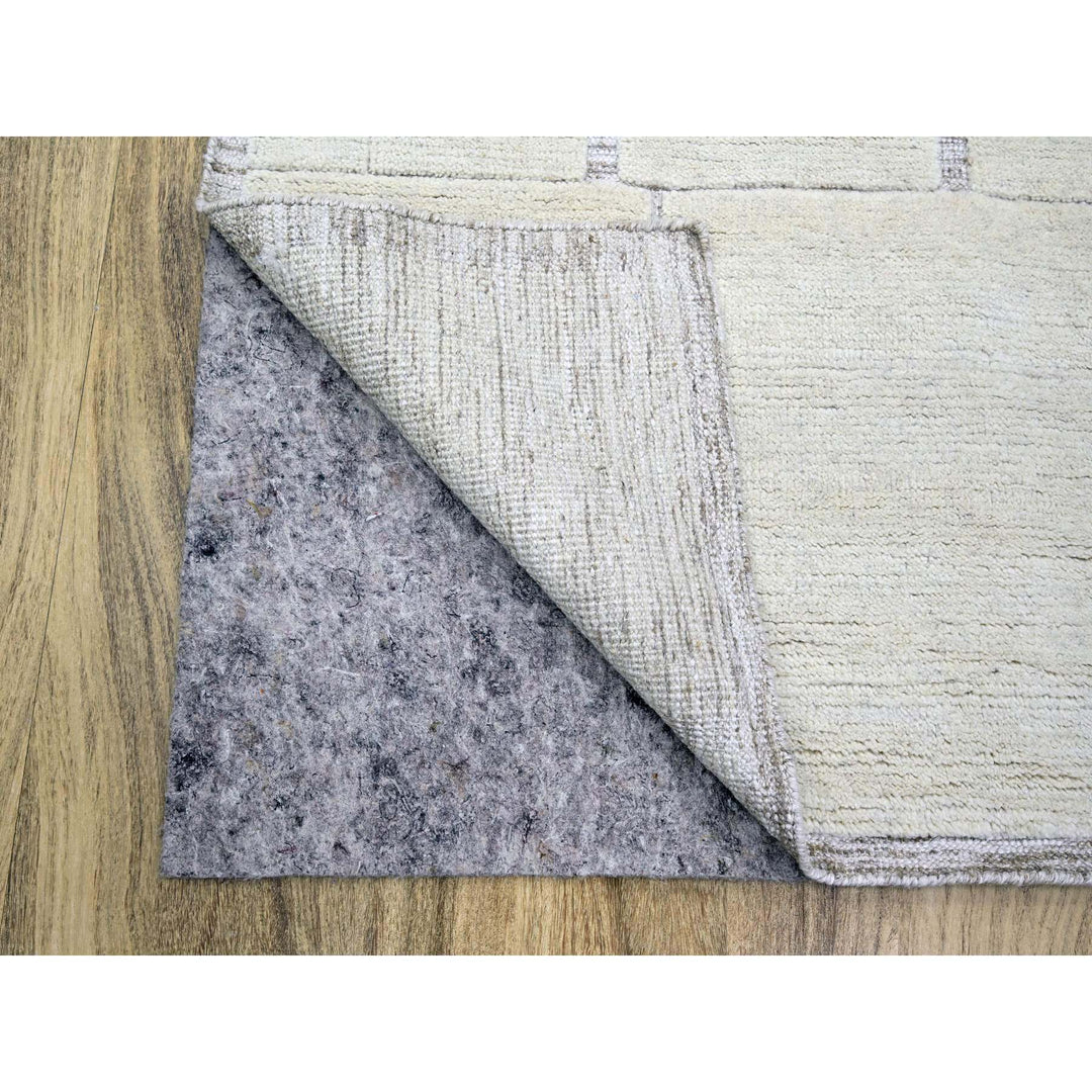 8'0" x 9'9" New Hand Knotted Ivory Wool Rectangle Oriental Rug - MOA10276214