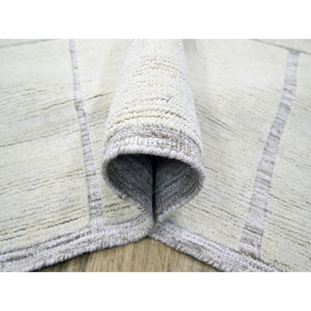8'0" x 9'9" New Hand Knotted Ivory Wool Rectangle Oriental Rug - MOA10276214
