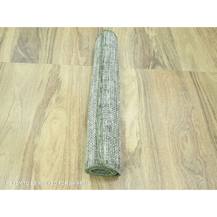 2'6" x 8'0" New Hand Knotted Green Wool Runner Oriental Rug - MOA10276252