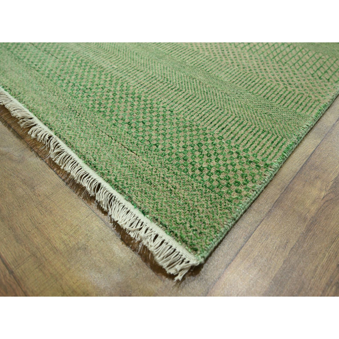 8'1" x 10'3" New Hand Knotted Green Wool & Silk Rectangle Oriental Rug - MOA10276343