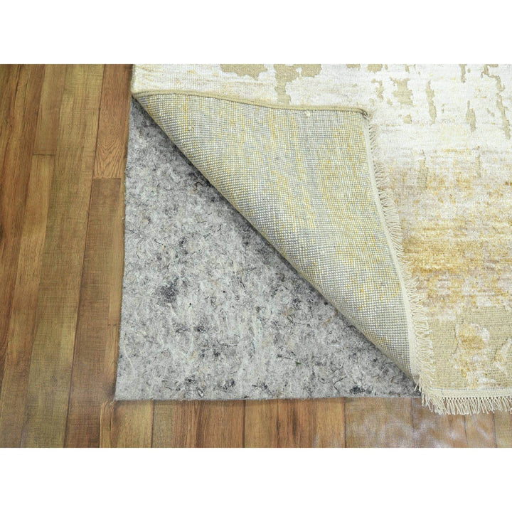 2'6" x 19'0" New Hand Knotted Ivory Wool & Silk Runner Oriental Rug - MOA10276352