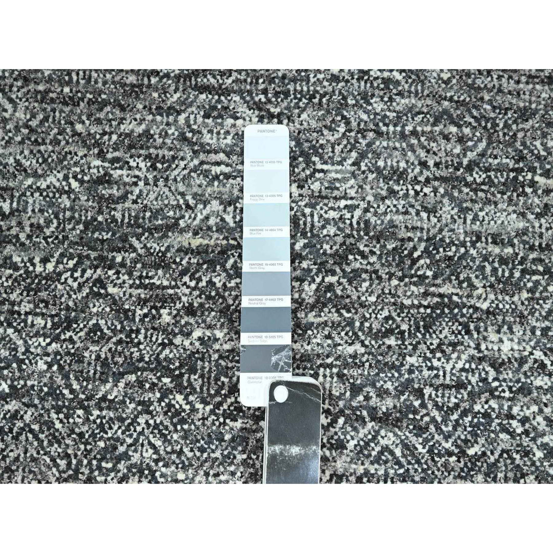 2'7" x 9'10" New Hand Knotted Grey Wool Runner Oriental Rug - MOA10276411