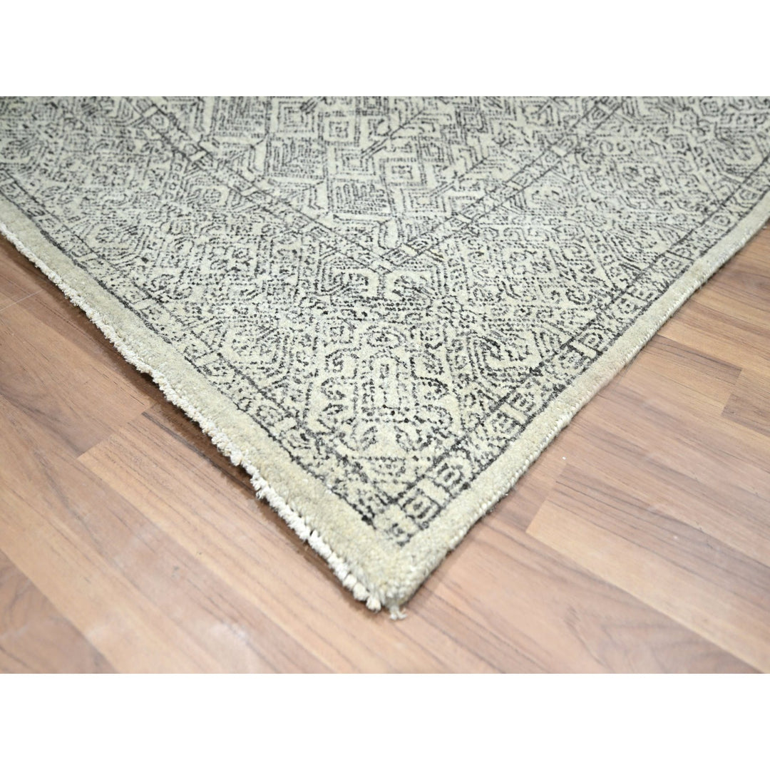 8'1" x 10'1" New Hand Knotted Ivory Wool Rectangle Oriental Rug - MOA10276427