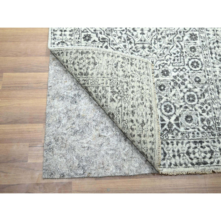 2'8" x 26'0" New Hand Knotted Ivory Wool Runner Oriental Rug - MOA10276438