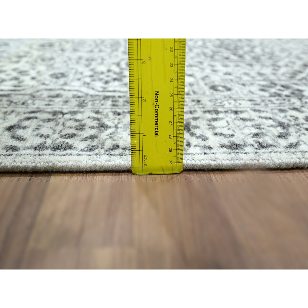 2'8" x 26'0" New Hand Knotted Ivory Wool Runner Oriental Rug - MOA10276438