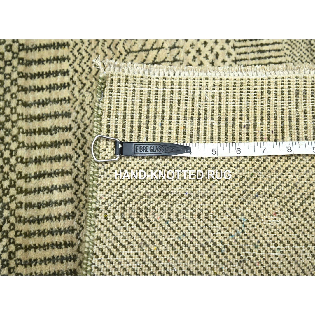2'0" x 3'0" New Hand Knotted Beige Wool & Silk Rectangle Oriental Rug - MOA10276449