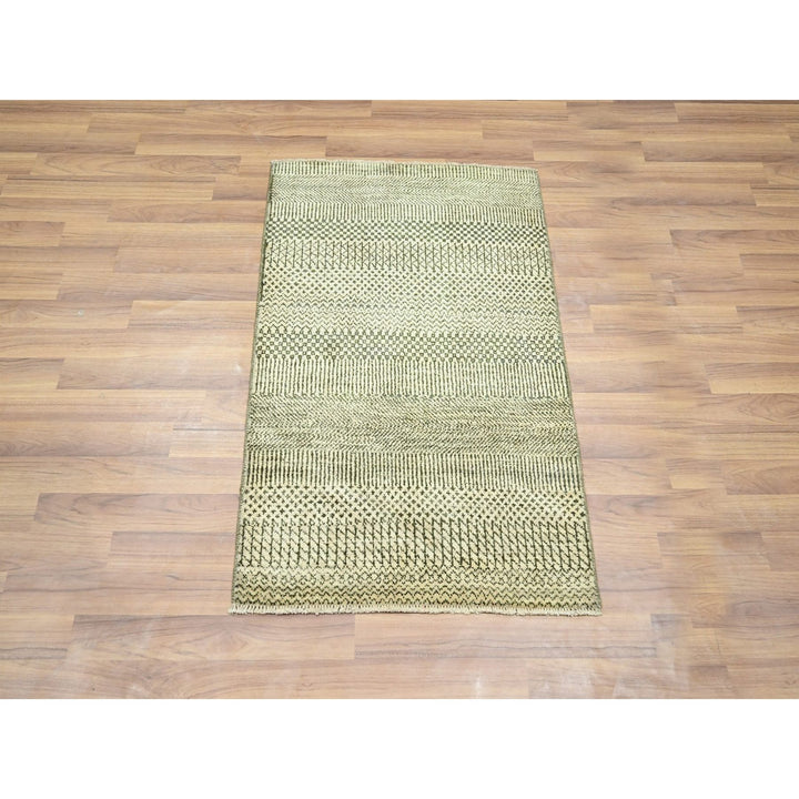 2'0" x 3'0" New Hand Knotted Beige Wool & Silk Rectangle Oriental Rug - MOA10276452