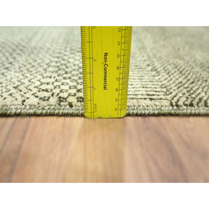 2'0" x 3'0" New Hand Knotted Beige Wool & Silk Rectangle Oriental Rug - MOA10276452